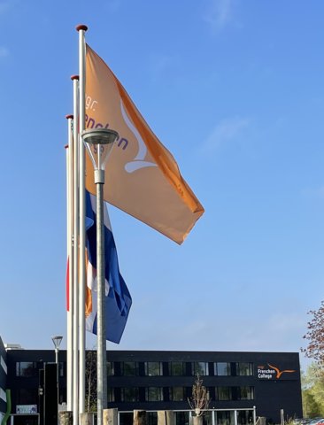 De vlag is uit