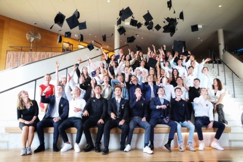 Diploma-uitreiking-2024-e75f37b0-127a-44c4-b7e9-c024b9642cf4