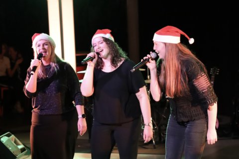 7F9FD6C6-9F4F-464E-8117-4F741722A0A2_1_201_a