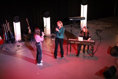 9D0DA15A-7824-4988-B891-DDE6F23776CA