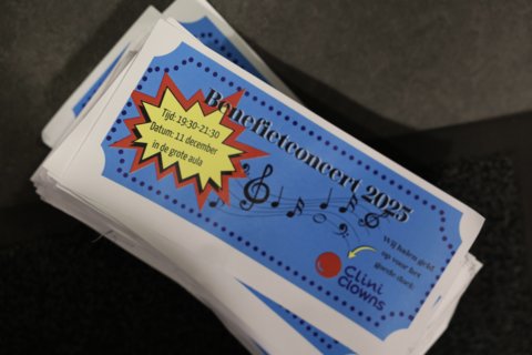 B9A403AD-60B1-4047-856A-E69A8917E8E8_1_201_a