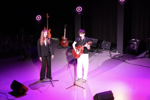 37-9C89E27B-979B-4CD2-B09A-8DC1B503A1DD_1_201_a