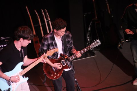 74-DF8212E9-A3AD-4E3C-ACD0-3086CD69F301