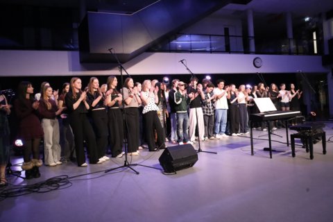 118-36B427C0-4A23-40A5-8C3E-26DC19D16269