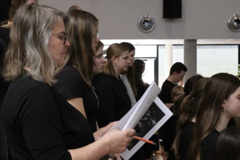 4A343F3F-2D3B-427D-87F7-C769BB4C5C33_1_201_a