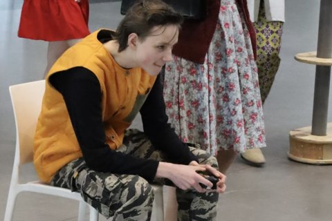 31EE05EC-67BE-4454-BF58-E4C9AA98334E_1_201_a