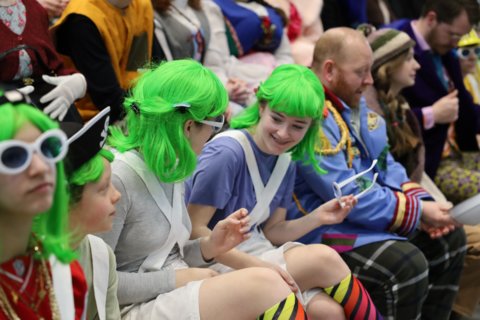 E3842CA5-0A7B-4EBD-8102-63715AD30317